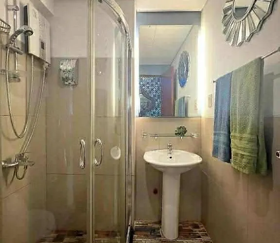 Aparthotel Stylish In Beacon Makati